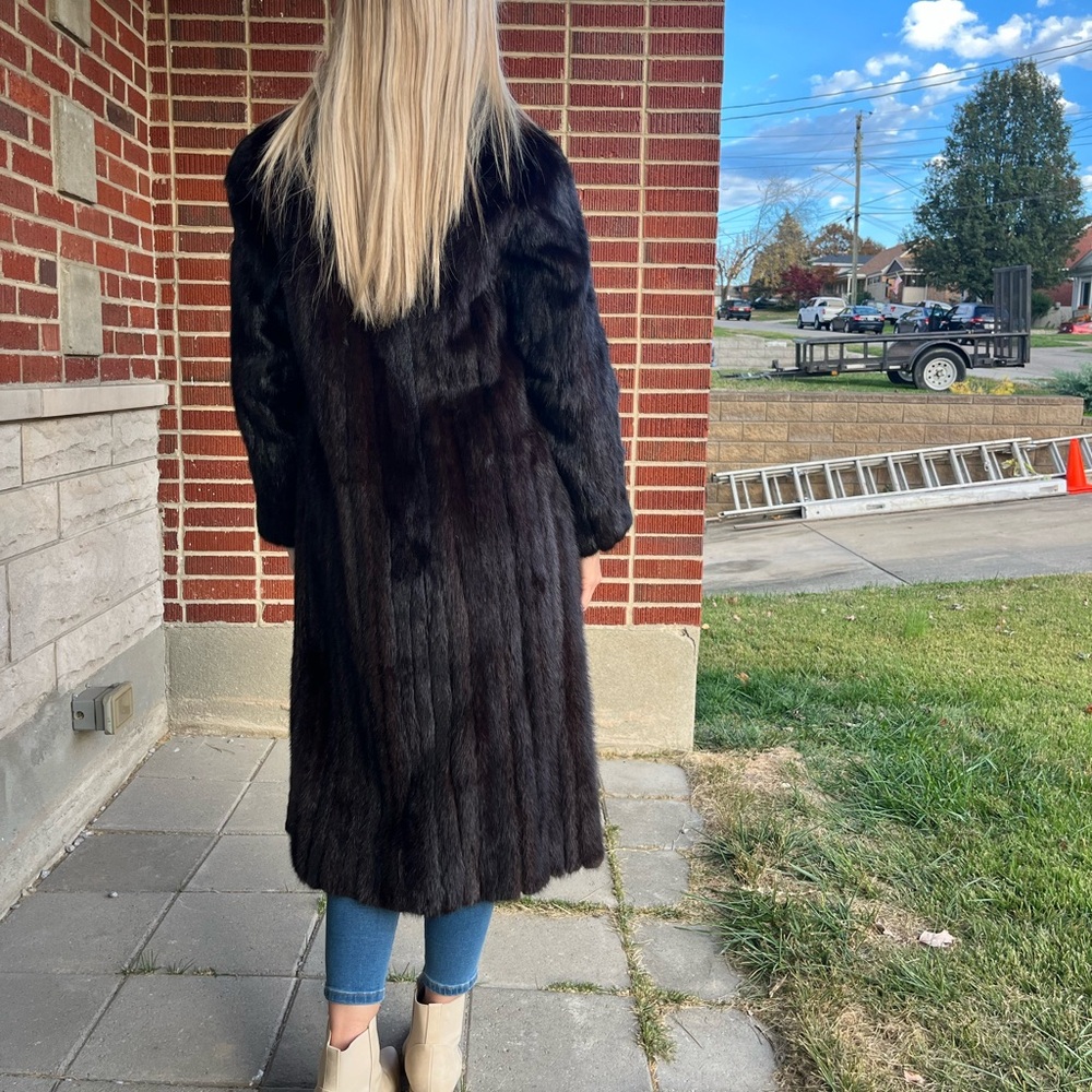 DB vintage authentic mink coat